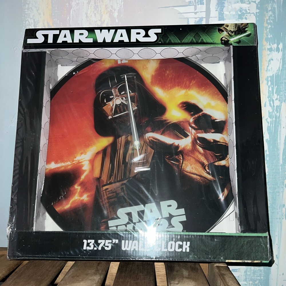 Star Wars Glass Wall Clock - Darth Vader